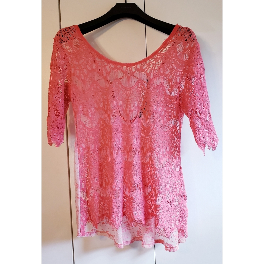 Crash & Burn short sleeve pink lace top